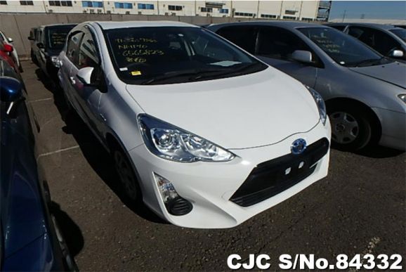 2016 Toyota / Aqua Stock No. 84332